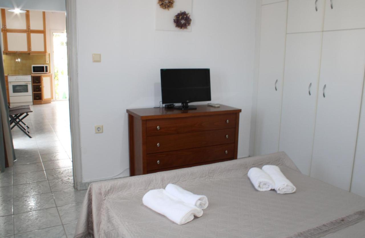 Stardust, The Studio Apartment Adamantas Exterior photo